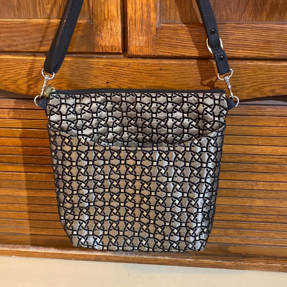 DANNY K. OF BEVERLY HILLS HIGH END TAPESTRY bag - Picture 1 of 7